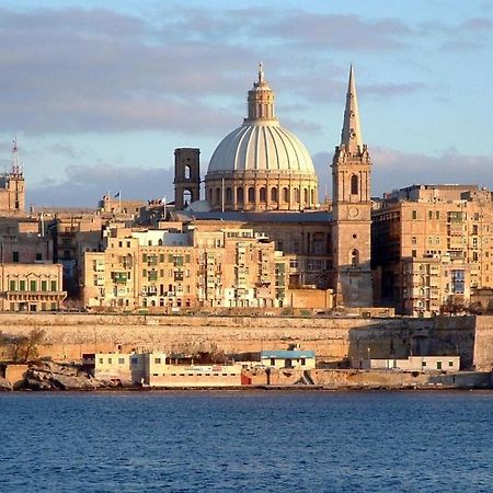Marvellous 3Br Apartment In Central St Julians Saint Julian's 外观 照片